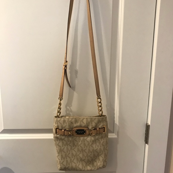 Michael Kors MK Collection Crossbody - Picture 3 of 7